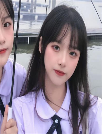 中文字幕_免賛視頻_我心目中最美的老师